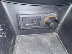 Kia Venga (2012) thumbnail 17