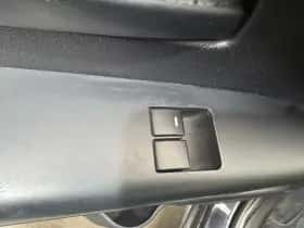 Kia Venga (2012) thumbnail 23