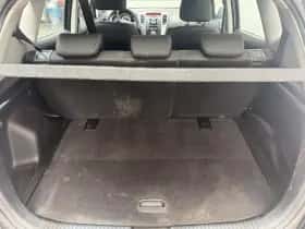 Kia Venga (2012) thumbnail 9