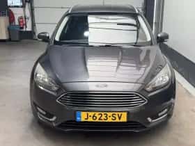 Ford Focus (2015) thumbnail 2