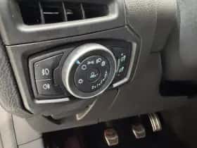 Ford Focus (2015) thumbnail 21