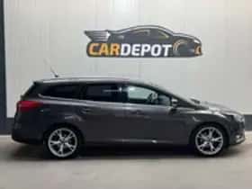 Ford Focus (2015) thumbnail 30