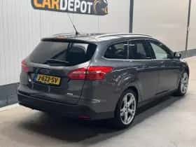 Ford Focus (2015) thumbnail 5