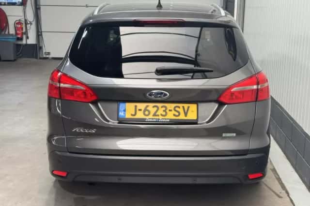 Ford Focus (2015) thumbnail 6