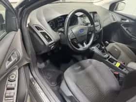 Ford Focus (2015) thumbnail 10