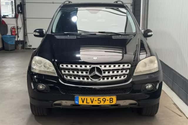 Mercedes-Benz ML-Klasse (2007) thumbnail 2