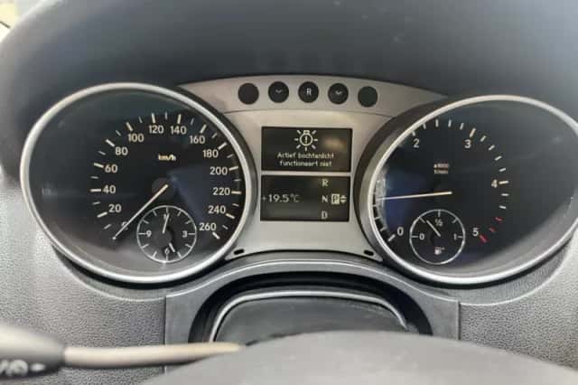 Mercedes-Benz ML-Klasse (2007) thumbnail 19