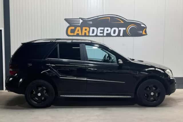 Mercedes-Benz ML-Klasse (2007) thumbnail 4