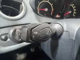 Ford Fiesta (2009) thumbnail 13