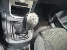 Ford Fiesta (2009) thumbnail 20