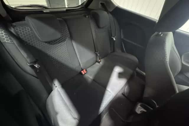 Ford Fiesta (2009) thumbnail 25