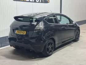Ford Fiesta (2009) thumbnail 5