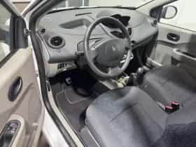Renault Twingo (2008) thumbnail 10