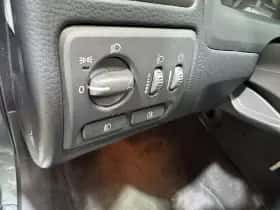 Volvo V70 (2001) thumbnail 18