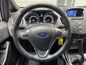 Ford Fiesta (2017) thumbnail 13