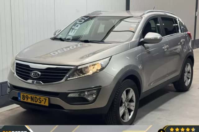 Kia Sportage (2010) thumbnail 1