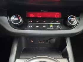 Kia Sportage (2010) thumbnail 20
