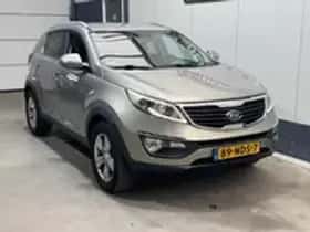 Kia Sportage (2010) thumbnail 31
