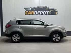 Kia Sportage (2010) thumbnail 32
