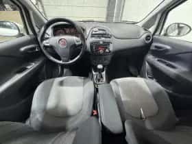 Fiat Punto (2014) thumbnail 11