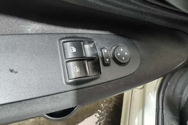 Fiat Punto (2014) thumbnail 22