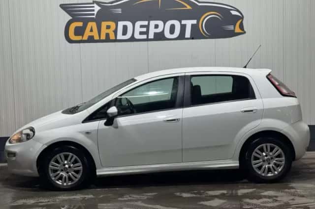Fiat Punto (2014) thumbnail 8