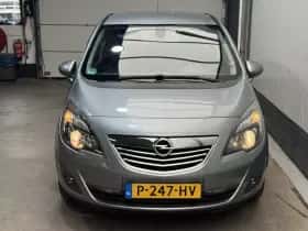 Opel Meriva (2010) thumbnail 2