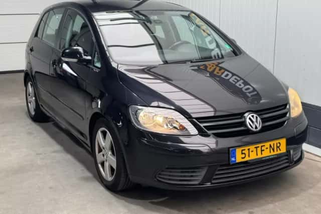 Volkswagen Golf (2006) thumbnail 3