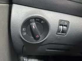 SEAT Alhambra (2010) thumbnail 20