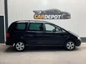 SEAT Alhambra (2010) thumbnail 28