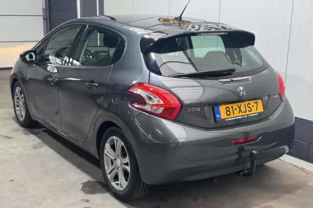 Peugeot 208 (2012) thumbnail 7