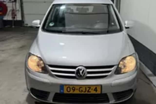 Volkswagen Golf (2008) thumbnail 24