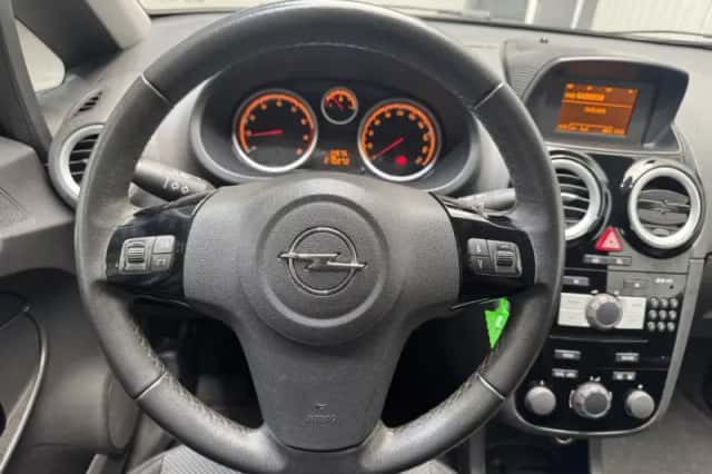 Opel Corsa (2007) thumbnail 13