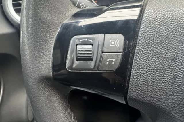 Opel Corsa (2007) thumbnail 18