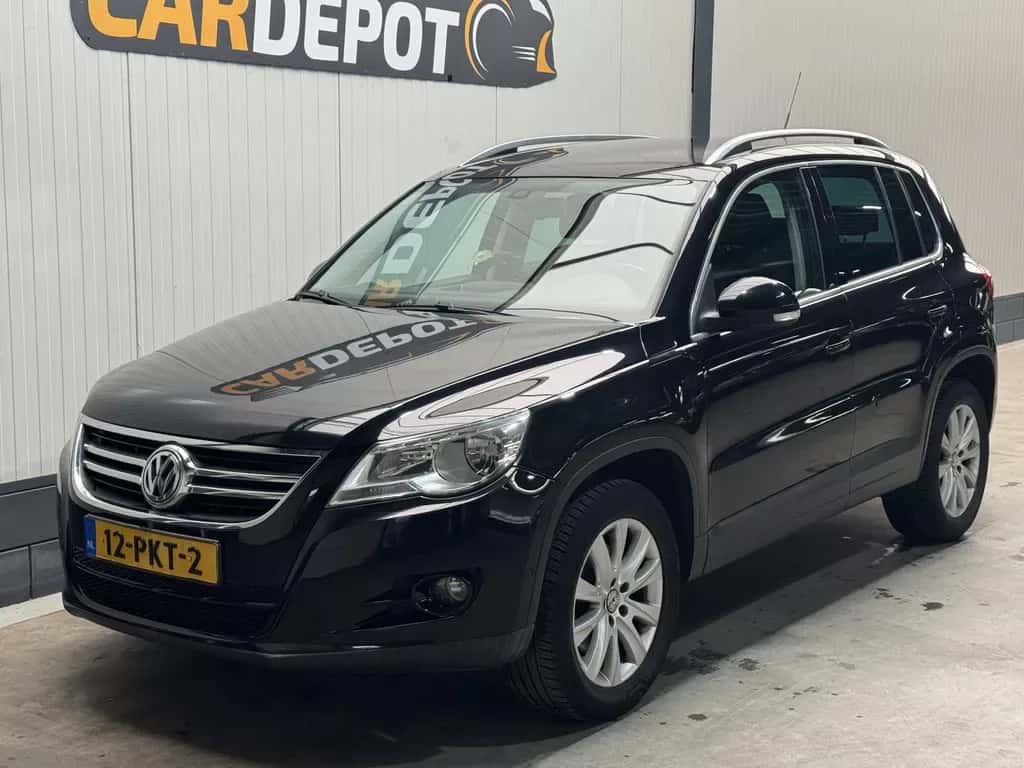 Volkswagen Tiguan (2011) — foto 1
