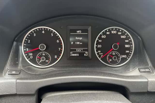 Volkswagen Tiguan (2011) thumbnail 13