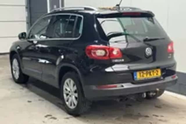 Volkswagen Tiguan (2011) thumbnail 36