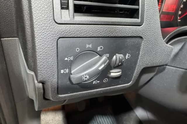 Ford C-Max (2007) thumbnail 21