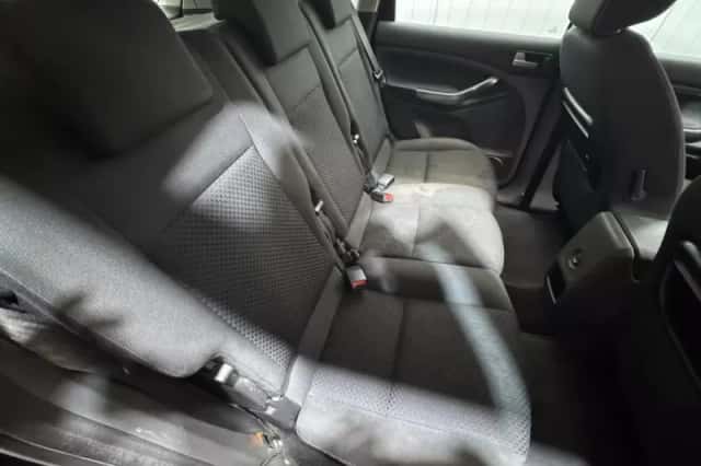 Ford C-Max (2007) thumbnail 23