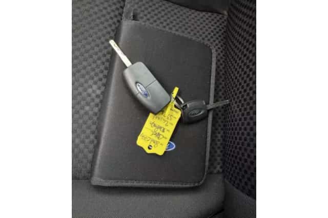 Ford C-Max (2007) thumbnail 25