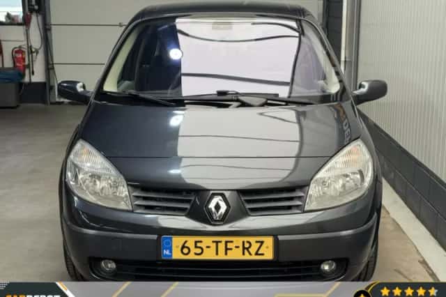 Renault Grand Scénic (2006) thumbnail 1