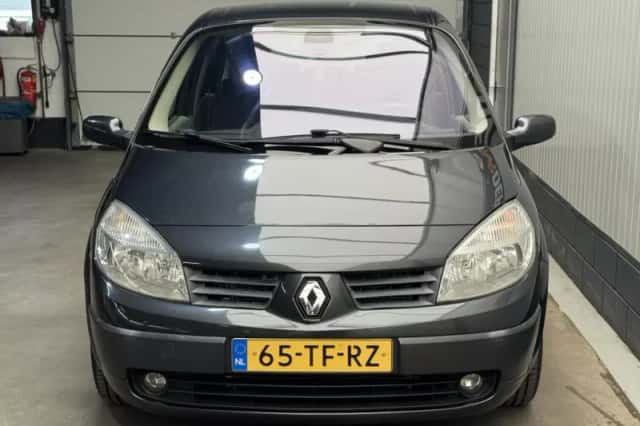 Renault Grand Scénic 2.0-16V Business Line 7p. (2006)