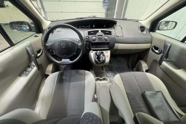 Renault Grand Scénic 2.0-16V Business Line 7p. (2006) thumbnail 19