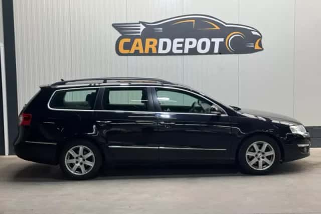 Volkswagen Passat (2010) thumbnail 4