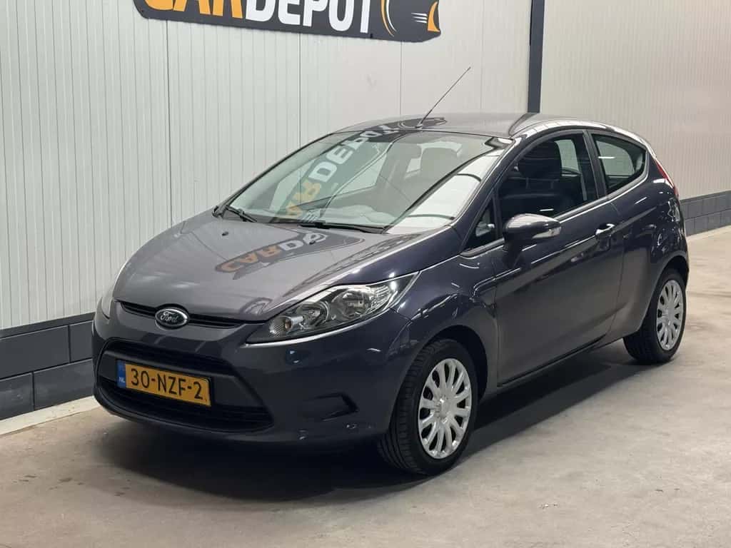 Ford Fiesta (2011) — foto 1