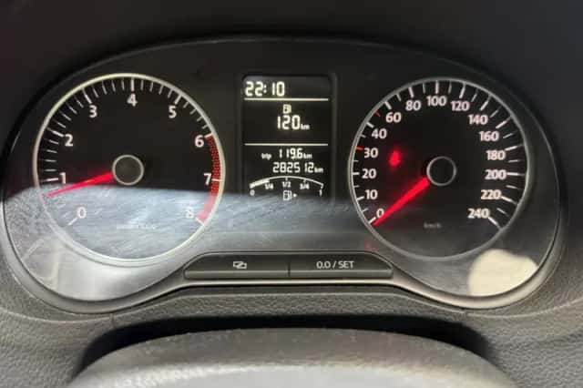 Volkswagen Polo (2009) thumbnail 13