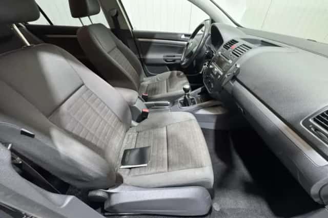Volkswagen Golf (2007) thumbnail 12