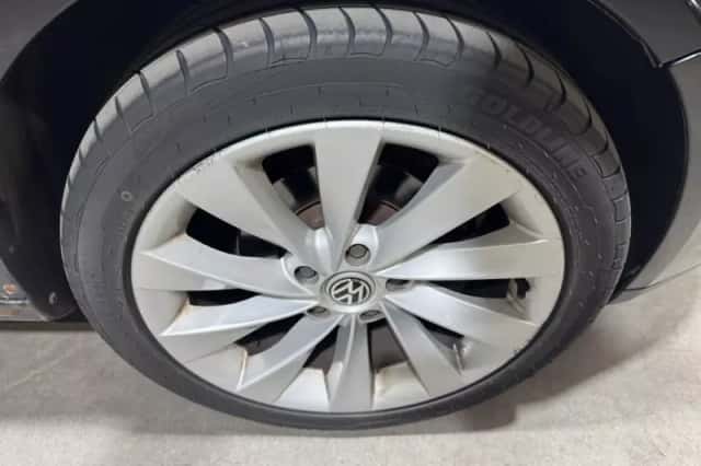 Volkswagen Golf (2007) thumbnail 25