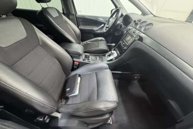 Ford S-Max (2012) thumbnail 12