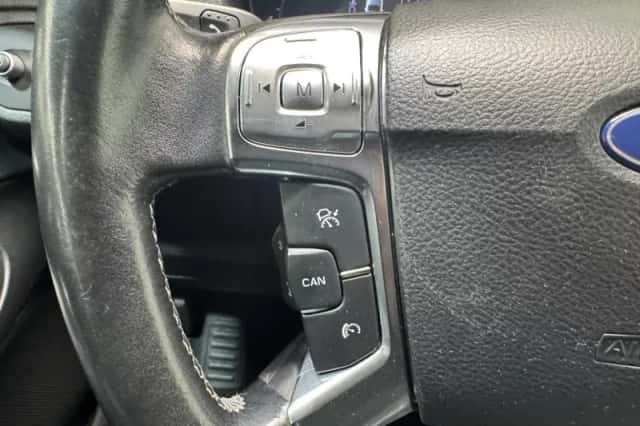 Ford S-Max (2012) thumbnail 17